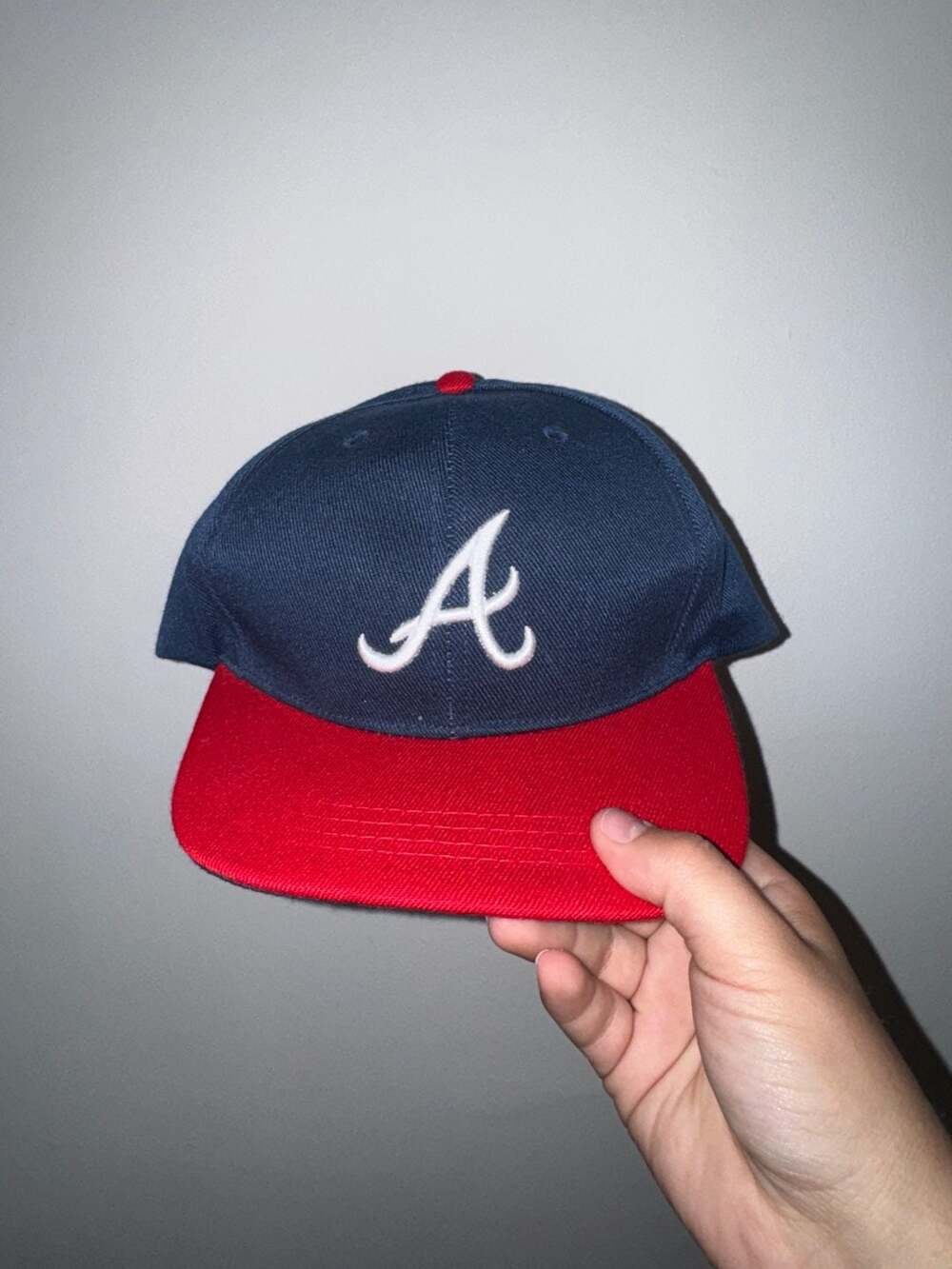 Atlanta Braves MLB Two-Tone Navy and Red Snapback Hat